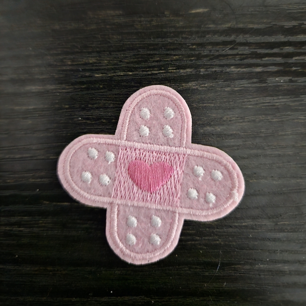 🌺 Lot B/E Pink Heart Bandage Patch #9